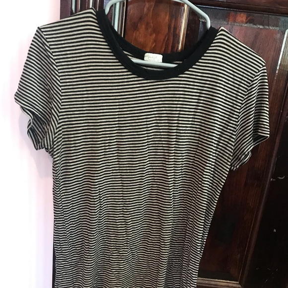 💗 WORN ONCE Brandy Melville - Picture 1 of 3